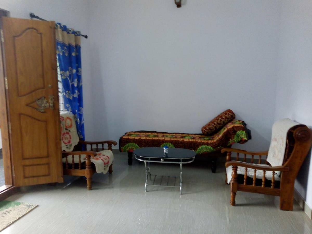 Friends Valley Home Stay Kattappana ภายนอก รูปภาพ
