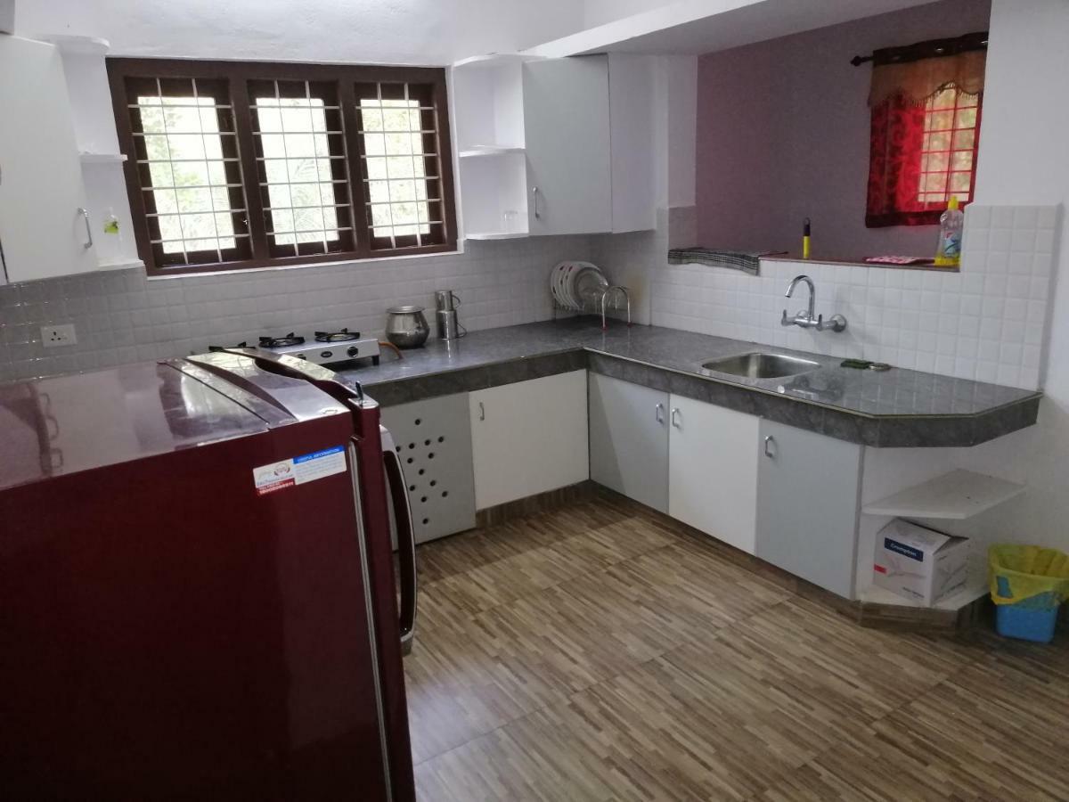 Friends Valley Home Stay Kattappana ภายนอก รูปภาพ