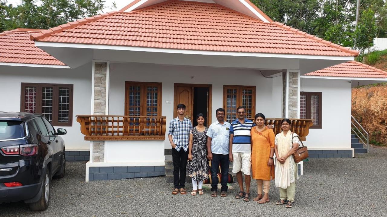 Friends Valley Home Stay Kattappana ภายนอก รูปภาพ